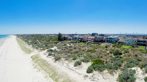 Drone aerial view of wide open white sandy beach — Stock Photo, Image