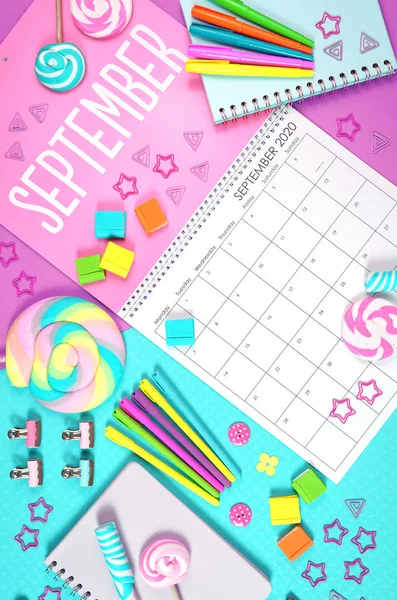 On-trend 2020 calendar page for the month of September modern flat lay. — Stock Photo, Image
