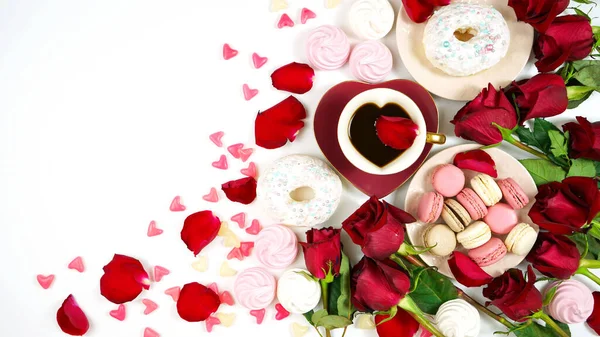 Red roses morning tea creative flat lay layout with coffee in heart shaped cup — Stock Photo, Image