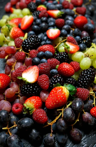 Yaz meyveleri yiyecek arka planı, tam çerçeve. — Stok fotoğraf