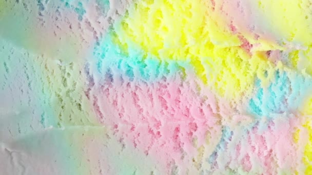 Цветное Мороженое Rainbow Контейнера Ложкой Концепция Еды Бланк Дизайна Видом — стоковое видео