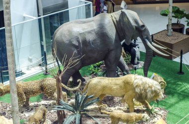 Salvador, Bahia, Brezilya, 26 Mart 2018 Alışveriş Bela Vista sergisi Afrika: Vahşi Hayvanlar