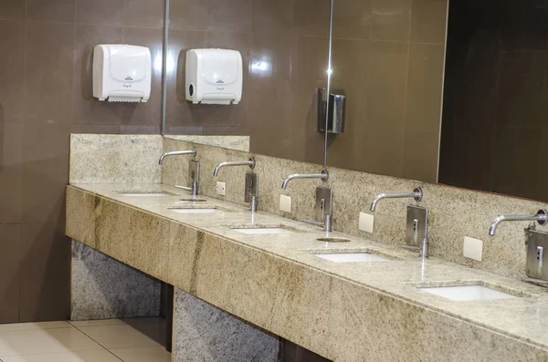 Closeup View Interior Modern Bathroom Faucet — Stock Photo, Image