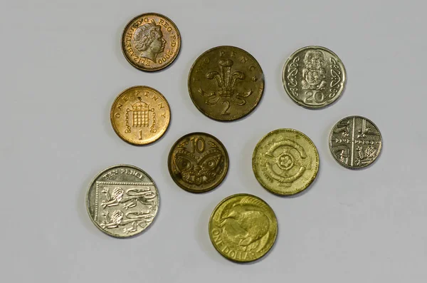 Крупним Планом Вид Старі Монети Сірому Фоні — стокове фото