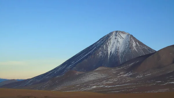 Vulcano Licancabur Nevicato Nel Confine Potosi Bolivia Cile 5900 Vulcano — Foto Stock