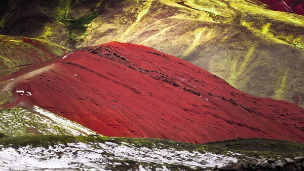 Valle Rojo Cerca Montaña Del Arco Iris Palccoyo Cusco Perú — Foto de Stock