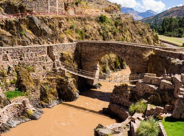 Puente Colonial Checacupe Encuentra Río Ausangate Pitumayu Cusco Perú — Foto de Stock