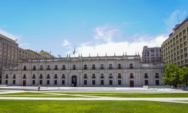La Moneda, Şili hükümetinin başkanlık sarayı.