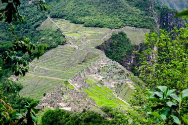 Wayna Picchu 'dan Machu Picchu Manzarası, Huayna Picchu