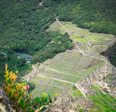 Wayna Picchu 'dan Machu Picchu Manzarası, Huayna Picchu