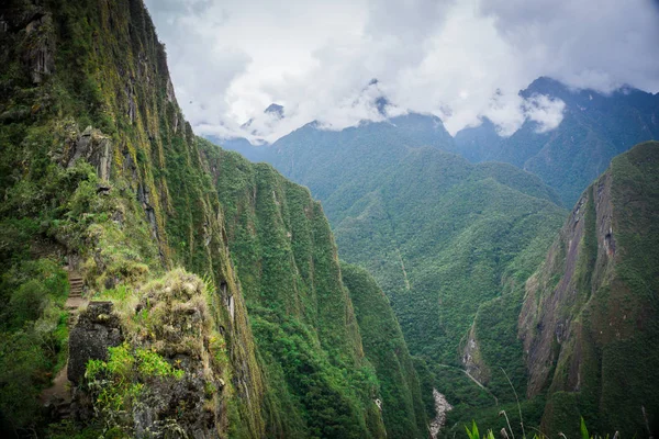Cumbre Montaña Feliz Montaña Putucusi Machu Picchu —  Fotos de Stock