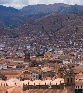 Cusco Peru 'daki San Blas ana meydanının manzarası