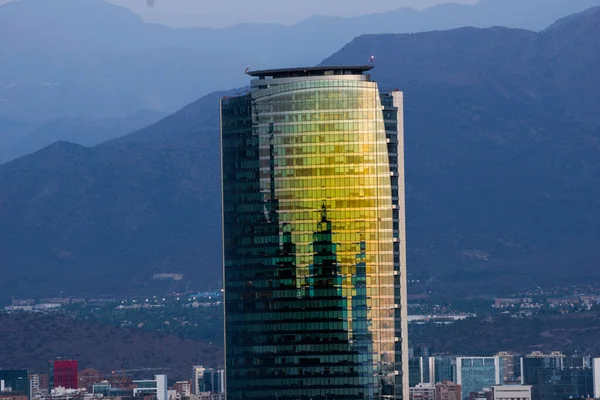 サンティアゴ チリの金融センターの眺め — ストック写真