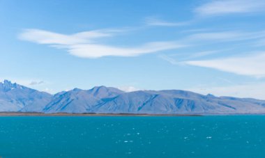 Lago Argentino Arjantin 'deki en büyük ve en güneydeki Patagonya gölleridir.