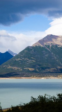 Lago Argentino Arjantin 'deki en büyük ve en güneydeki Patagonya gölleridir.