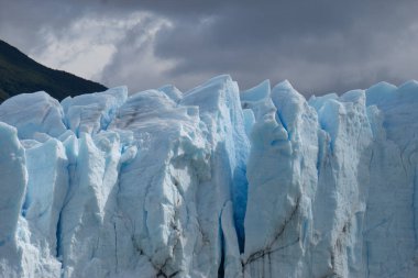 Güney Amerika, Patagonya 'daki Perito Moreno buzulunun manzarası