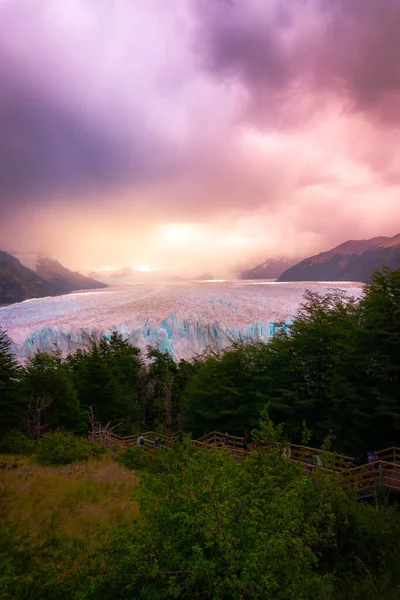 Закат Леднике Перито Морено Патагонии — стоковое фото