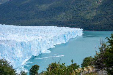 Buzul Perito Moreno Arjantin manzarası