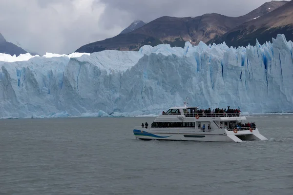 Glaciar Perito Moreno En Patagonia Argentina Iceberg Gris Glaciar Stock Photo Glaciar Perito Moreno En Patagonia Argentina Iceberg Gris Glaciar Stock Photo