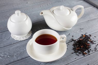 Fincan çay çaydanlık ile. Üstten Görünüm