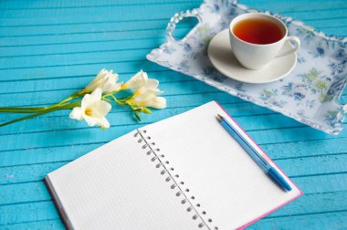 businessmans kahvaltı mavi bir tablo