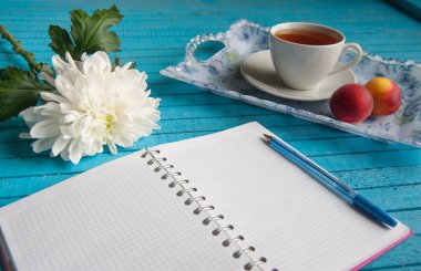 businessmans kahvaltı mavi bir tablo