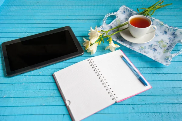 businessmans kahvaltı mavi bir tablo