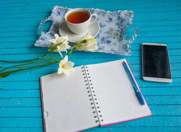 businessmans kahvaltı mavi bir tablo