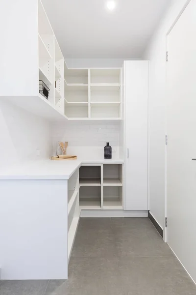 Large walk in butlers pantry storage area — Stock Photo, Image