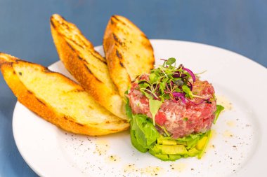 Tartare Di Tonno