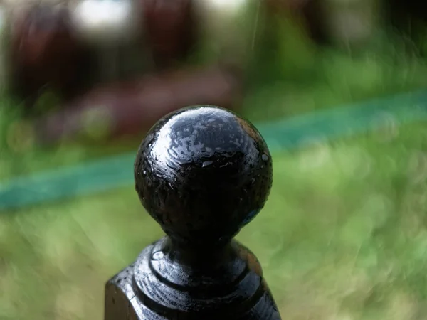 Bola Madeira Corrimão Após Chuva Russi — Fotografia de Stock