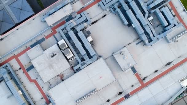 Roof of a large shopping center, ventilation and heating system — Stock Video