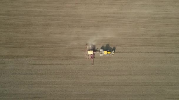 Vista Aérea Superfície Agrícola Agricultura Aflição Tractor — Vídeo de Stock