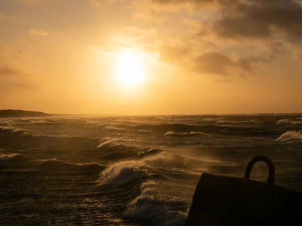 Schöner Sonnenuntergang Der Ostsee Sturm Auf Der See Windiges Wetter — Stockfoto