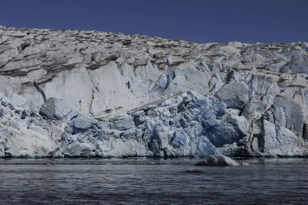Derretimento Geleiras Árticas Fiorde Gronelândia Céu Azul — Fotografia de Stock