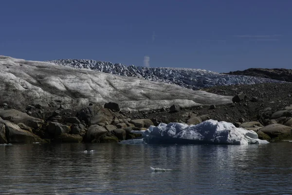 Topnienie Lodowców Arktycznych Fiord Grenlandii Błękitne Niebo — Zdjęcie stockowe