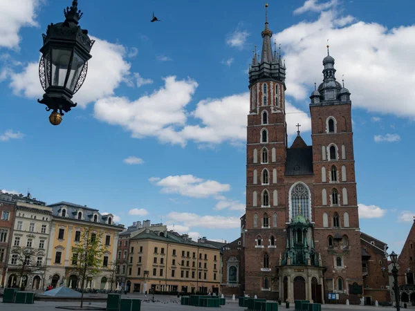 Krakov Polsko 2020 Téměř Prázdné Hlavní Náměstí Krakově Během Pandemie — Stock fotografie