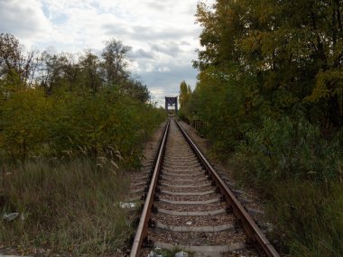Çernobil Yasaklama Bölgesi 'ndeki demiryolları. Ukrayna