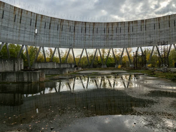 Binnen Onafgewerkte Koeltoren Tsjernobyl Zone Deel Van Bouwstructuur Verlaten Tsjernobyl — Stockfoto