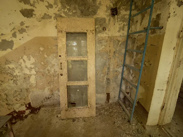Casa Interior Abandonada Ruinas Construcción Arquitectura Zona Exclusión Chernobyl Ucrania —  Fotos de Stock
