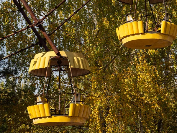 Fechar Roda Gigante Parque Diversões Abandonado Cidade Fantasma Pripyat Cidade — Fotografia de Stock