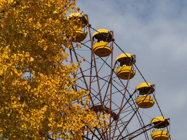 Roda Gigante Parque Diversões Abandonado Cidade Fantasma Pripyat Cidade Pós — Fotografia de Stock