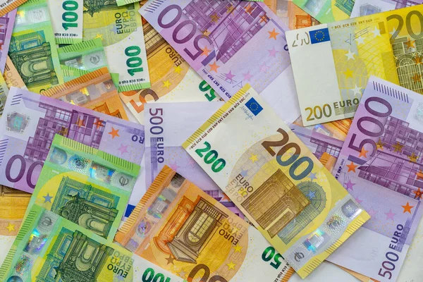 Avrupa Para Birimi Masada Yatıyor Banknotlar Beş Yüz Iki Yüz — Stok fotoğraf