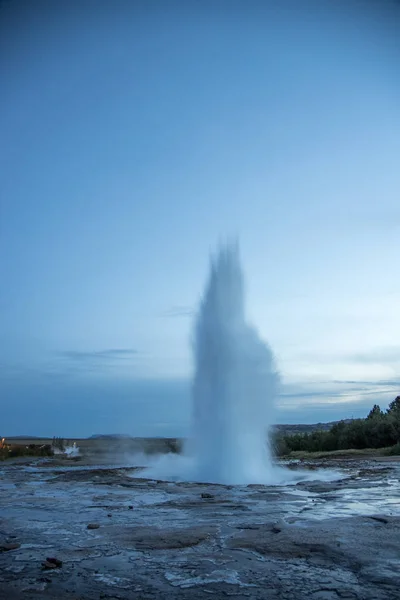 Stokkur Geyser Erupting Iceland — Stock Photo, Image