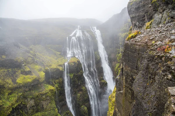 Vandring Till Islands Näst Högsta Vattenfall Glumur — Stockfoto