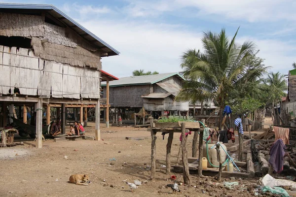 Village, Laos, Ásia — Fotografia de Stock