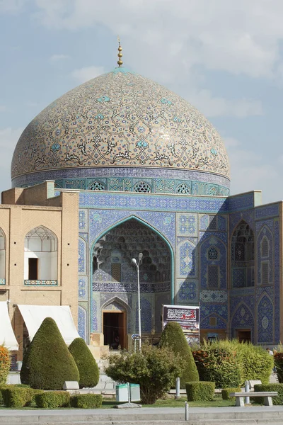 Lotfullah moschee, isfahan, iran, asien — Stockfoto