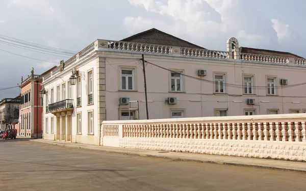 Kolonialbauten aus sao tome, sao tome und principe, Afrika — Stockfoto