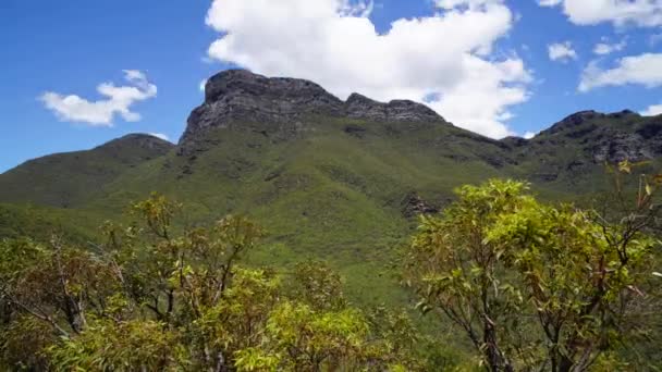 Wolken Über Dem Gipfel Des Bluff Hügels Rührbereich Westaustralien — Stockvideo