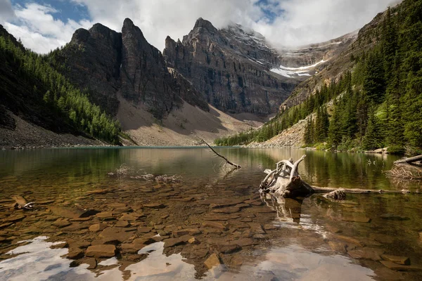 Lago di Agnes, Banff National Park, Alberta, Canada — Foto Stock